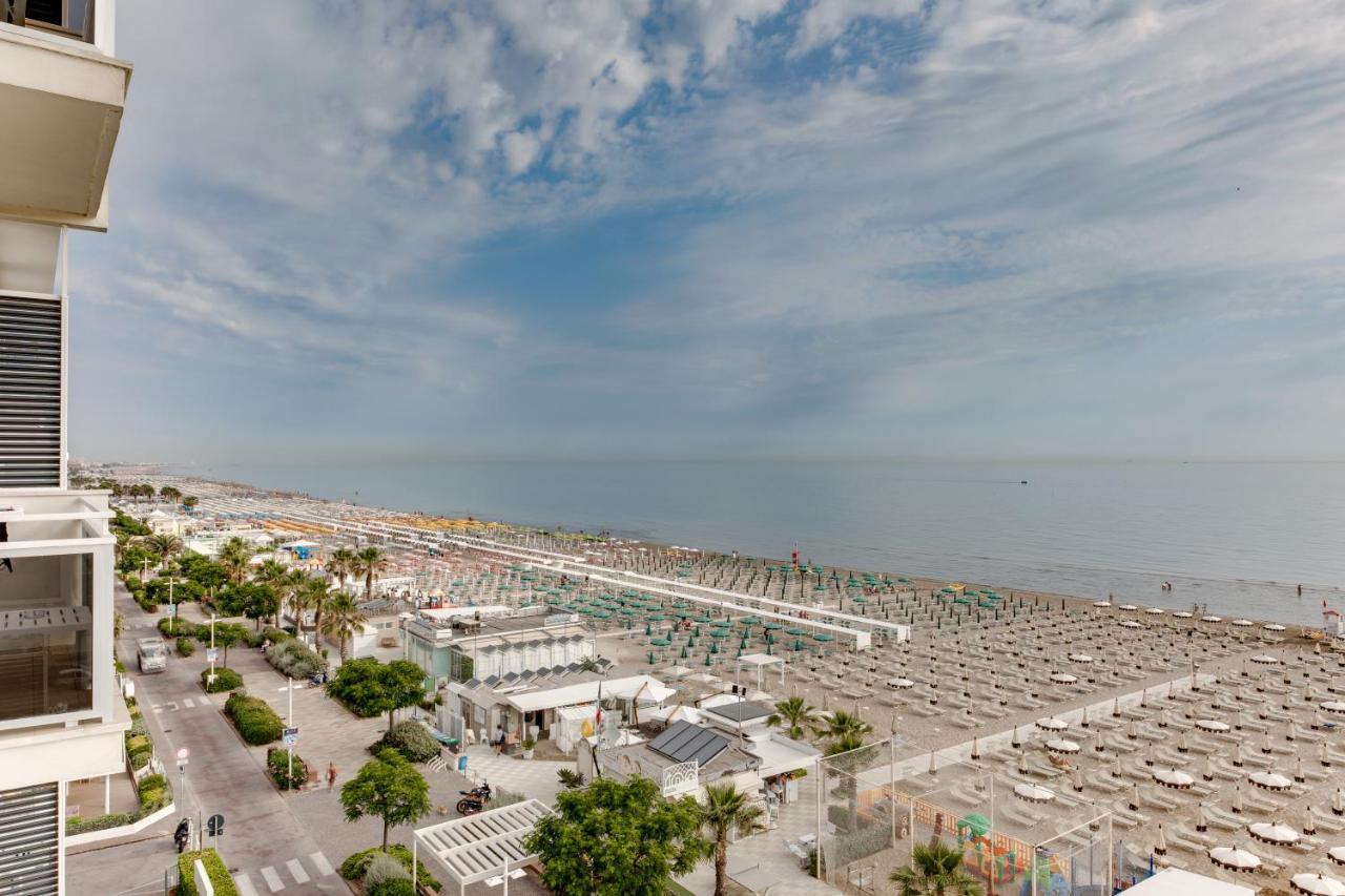 Hotel Margareth Riccione Exterior photo