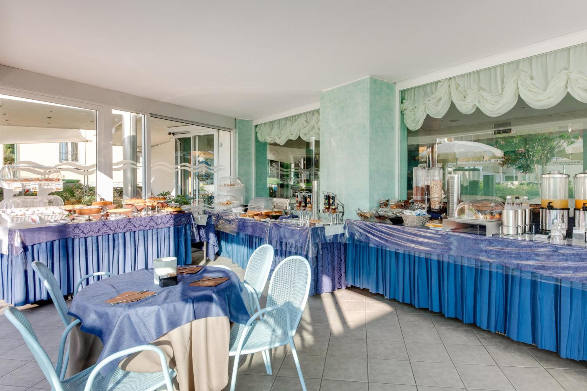 Hotel Margareth Riccione Exterior photo